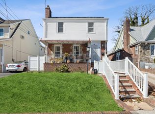13940 227th St, Springfield Gardens, NY 11413