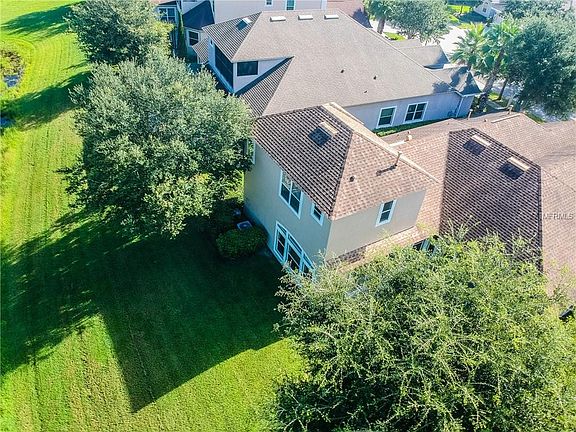 4th image of 8104 Hampton Glen Dr