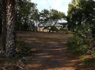 26 Marsh Island Ln, Isle Of Palms, SC 29451