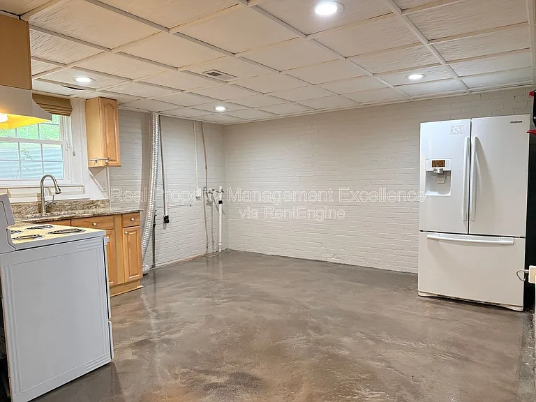 620 Carr St — Photo 45