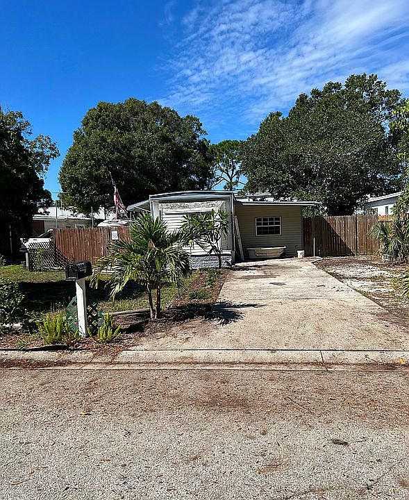 1st image of 5064 81st St N