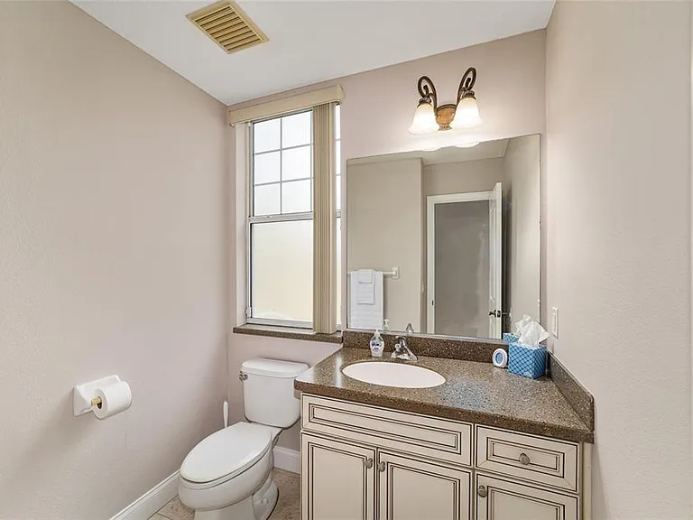 1706 SW 27th St — Photo 63