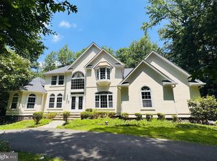 5257 Ferry Branch Ln, Lothian, MD 20711