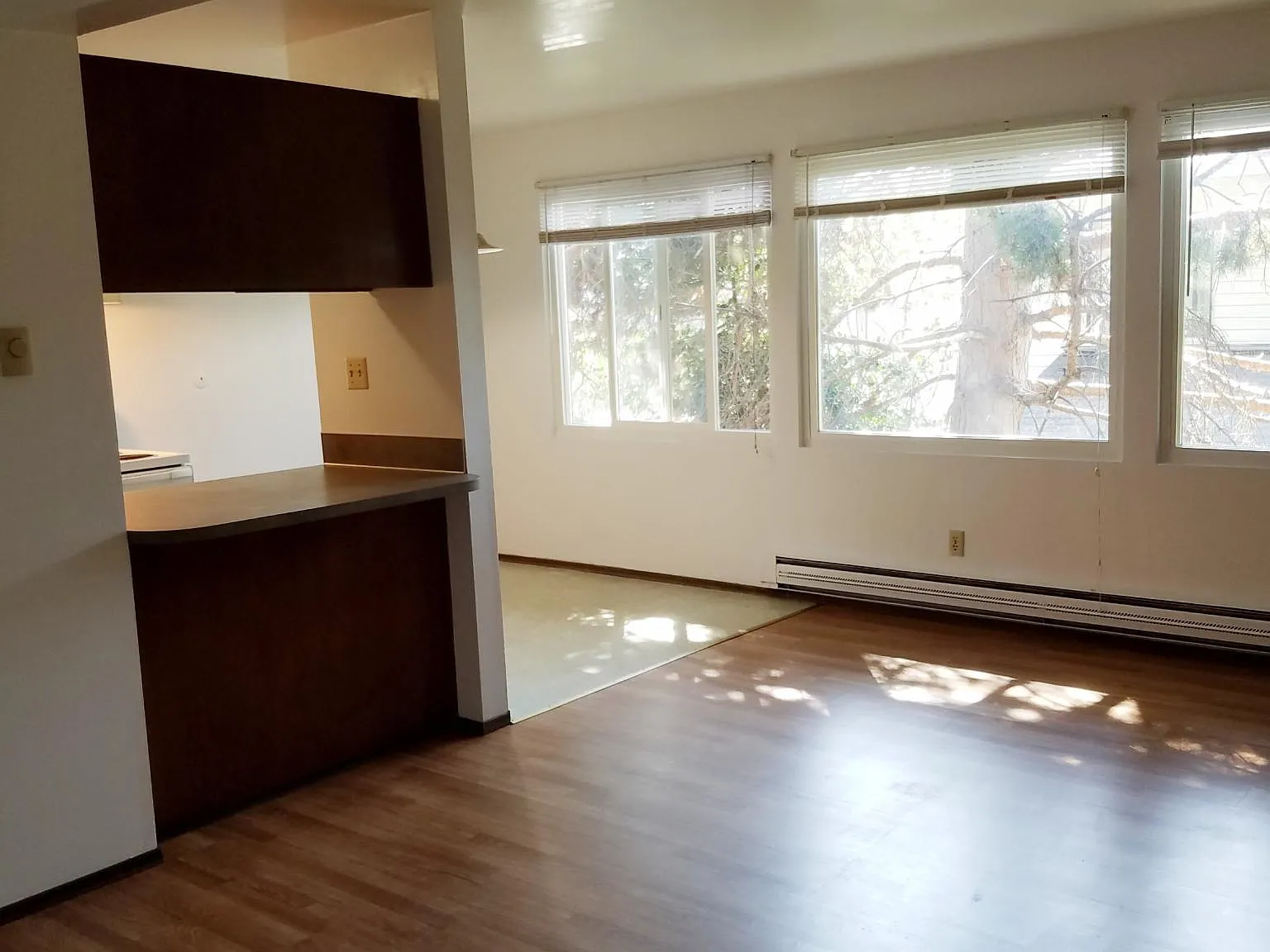 6314 42nd Ave SW — Photo 2
