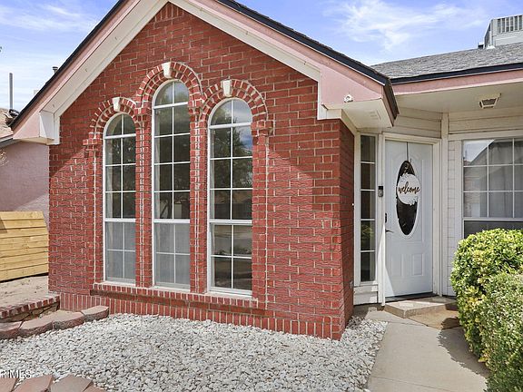 2nd image of 12305 Amstater Cir