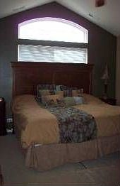 2nd image of 530 Gunnison Ct