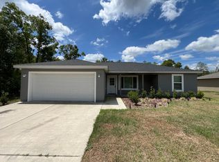 461 Malauka Radl, Ocklawaha, FL 32179