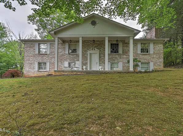 5401 Kiowa St, Kingsport, TN 37664