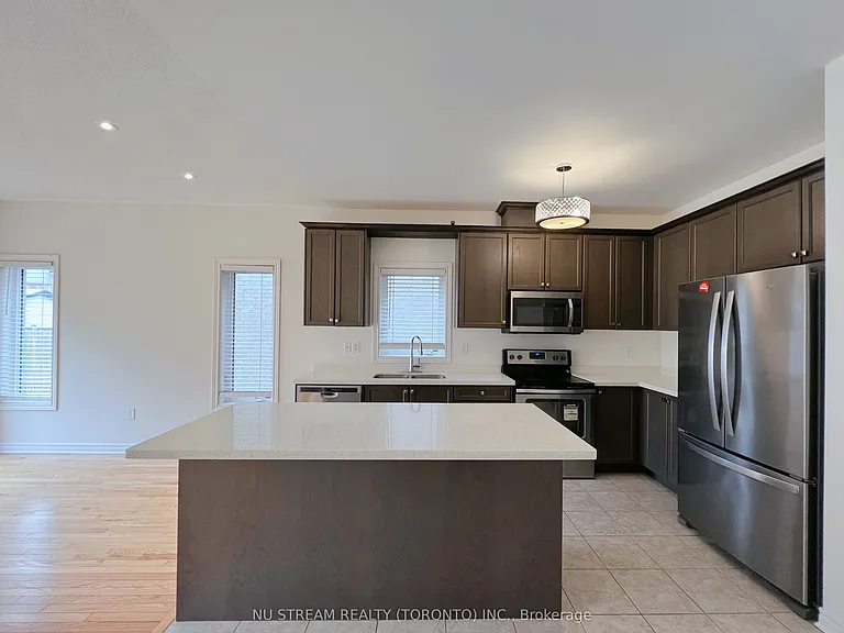 37 Kavanagh Ave — Photo 11
