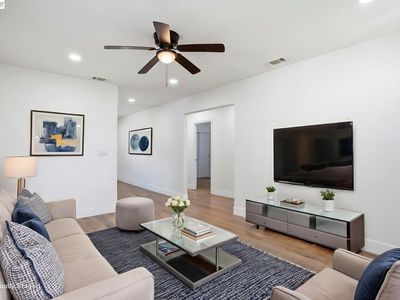 114 C St, Tracy, CA, 95376