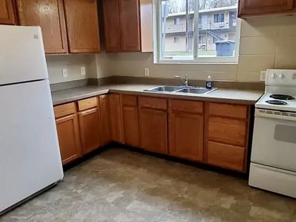 841 Lake Elmo Dr, Billings, MT 59105