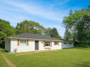 2429 Sarah Dr, Akron, OH 44312
