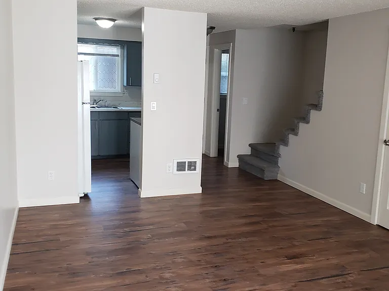 Greystone Apartments — Photo 11