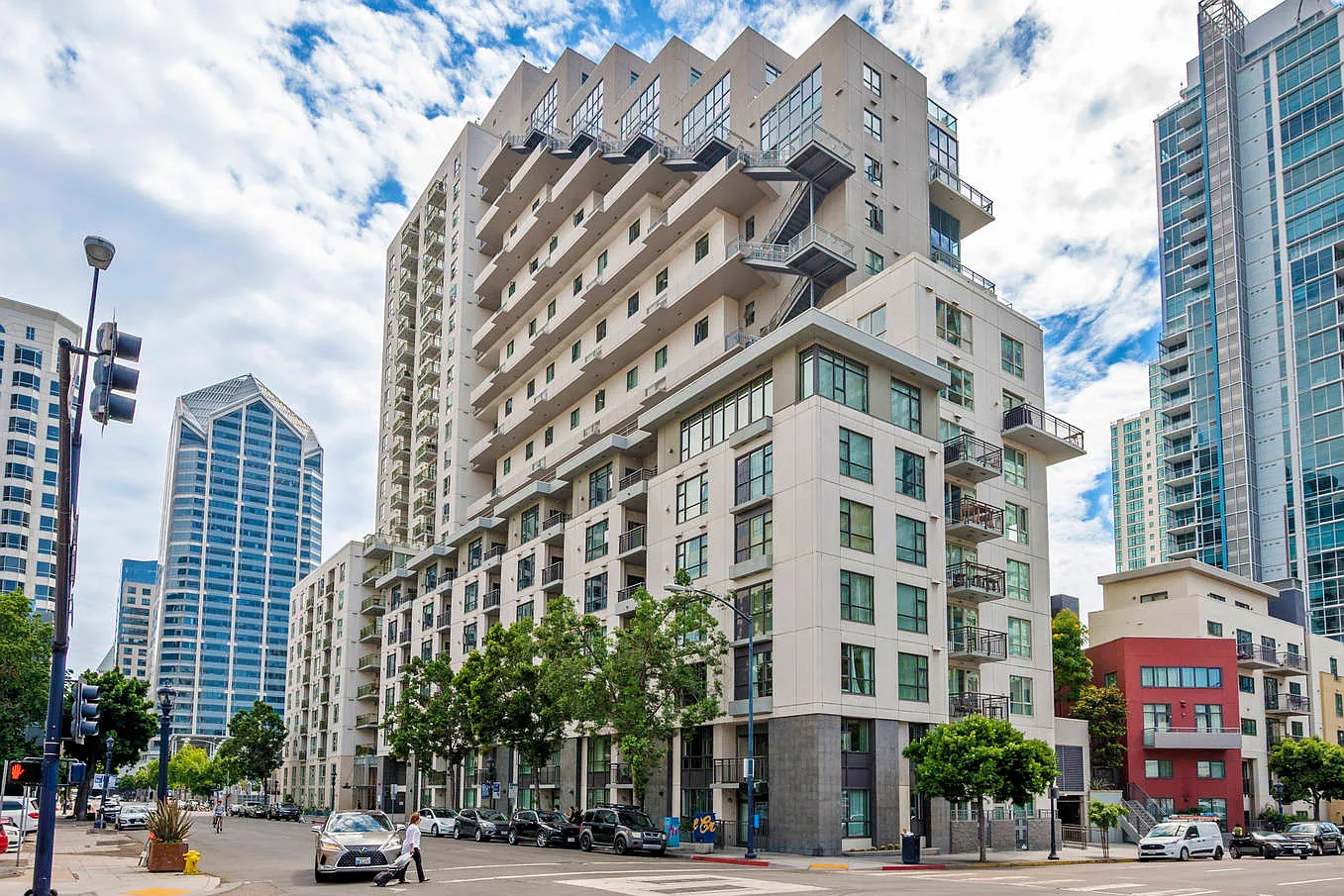 1240 India Street - _ — Photo 2