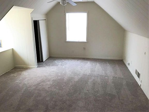 5th image of 3447 Loganview Dr