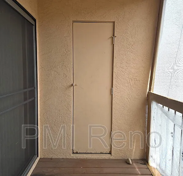 2750 Plumas St #303 — Photo 9