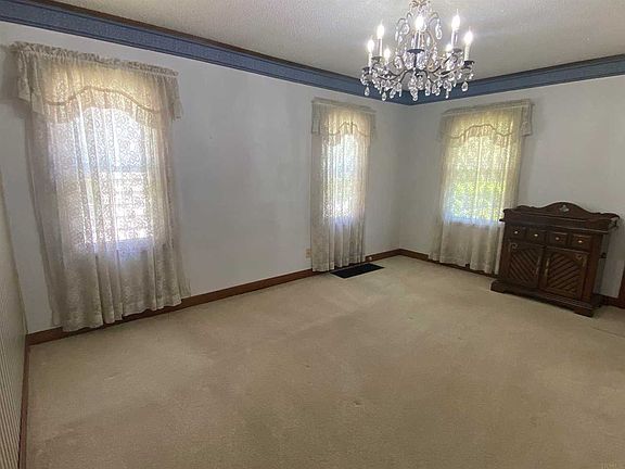 4th image of 505 Meyer Ave