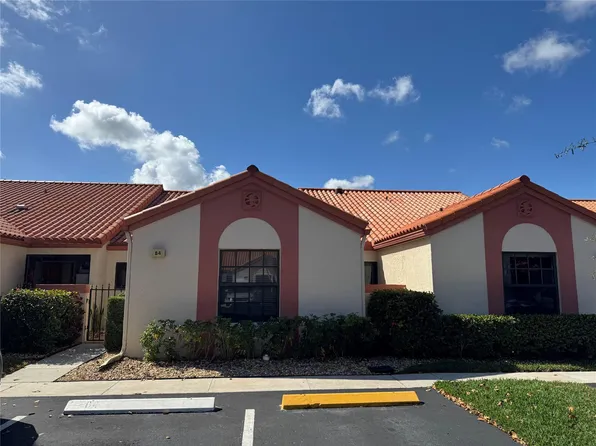 84 Centennial Court, Deerfield Beach, FL 33442