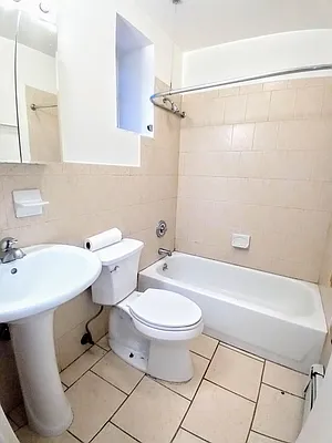 Rented by Level Group | media 14