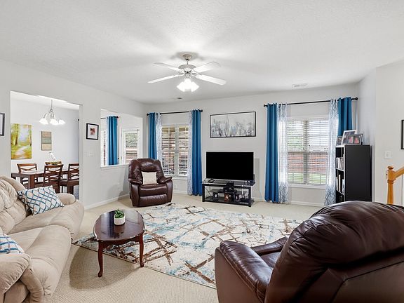5th image of 4536 Pebble Brook Cir