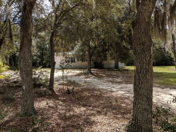 1265 Hammock Dr, Blackshear, GA 31516