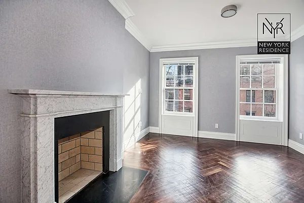 Rented by New York Residence | media 39