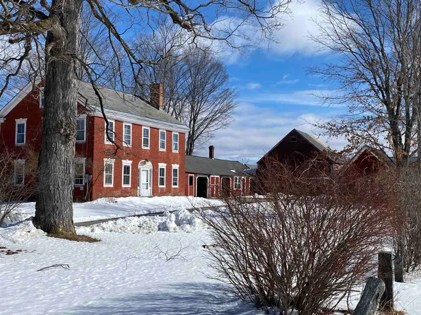 408 South Street, Springfield, VT 05156