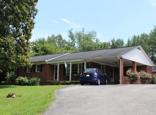 703 Crosslin St, Sparta, TN 38583