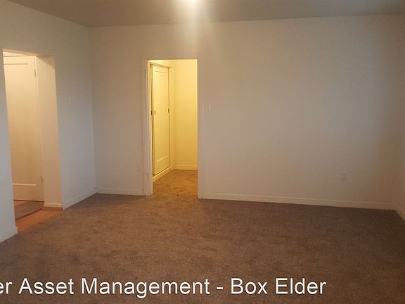 4th image of 295 E 800 S APT 2