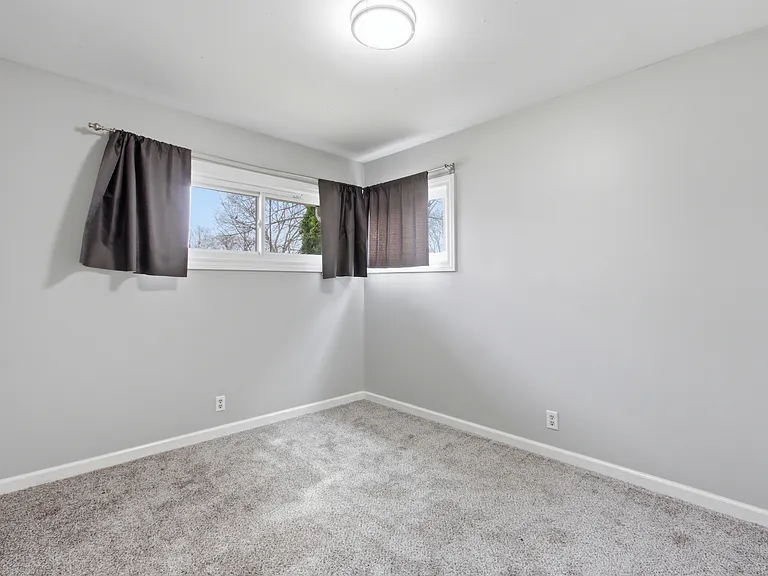 125 Sheffield Dr — Photo 14