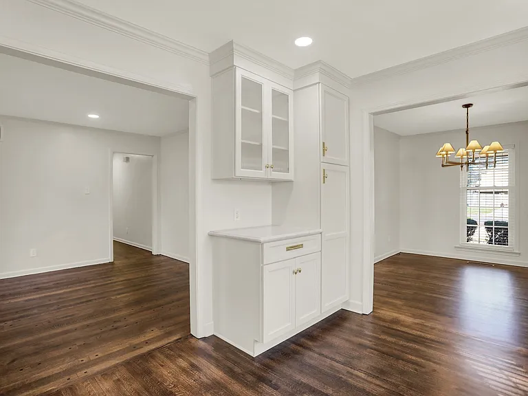 7133 Kings Castle Cv — Photo 13