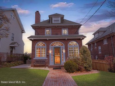 25 Silver Lake Rd, Staten Island, NY, 10301