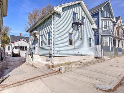 67 Joslin St, Providence, RI, 02909