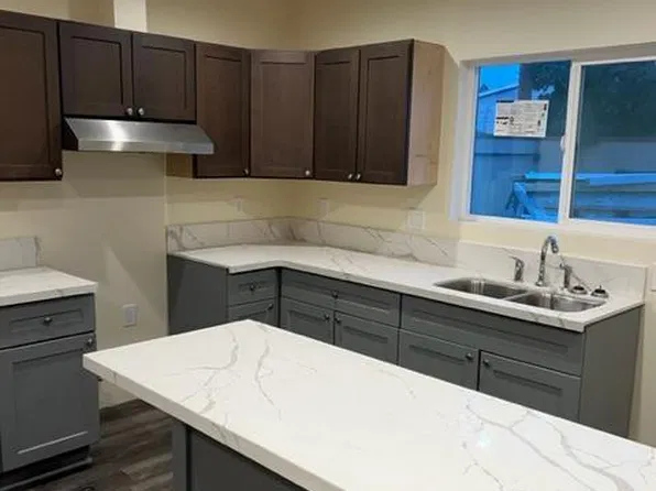 1527 W 254th St, Harbor City, CA 90710