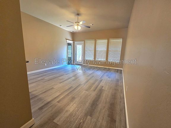 2nd image of 2202 Ailsa Rd