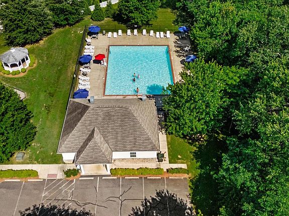 4th image of 643 Pelhams Reach Dr