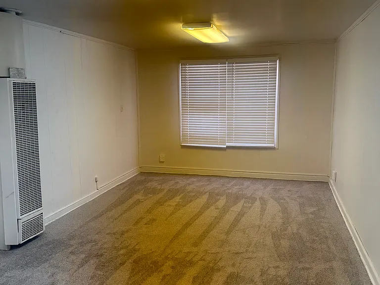 720 Vassar Dr NE #A-1 — Photo 5