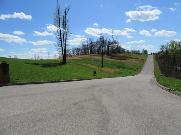 2nd image of 4933 Eagle Pointe Dr