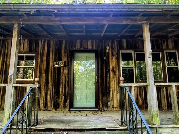 329 Hilltop Ln, Gainesboro, TN 38562