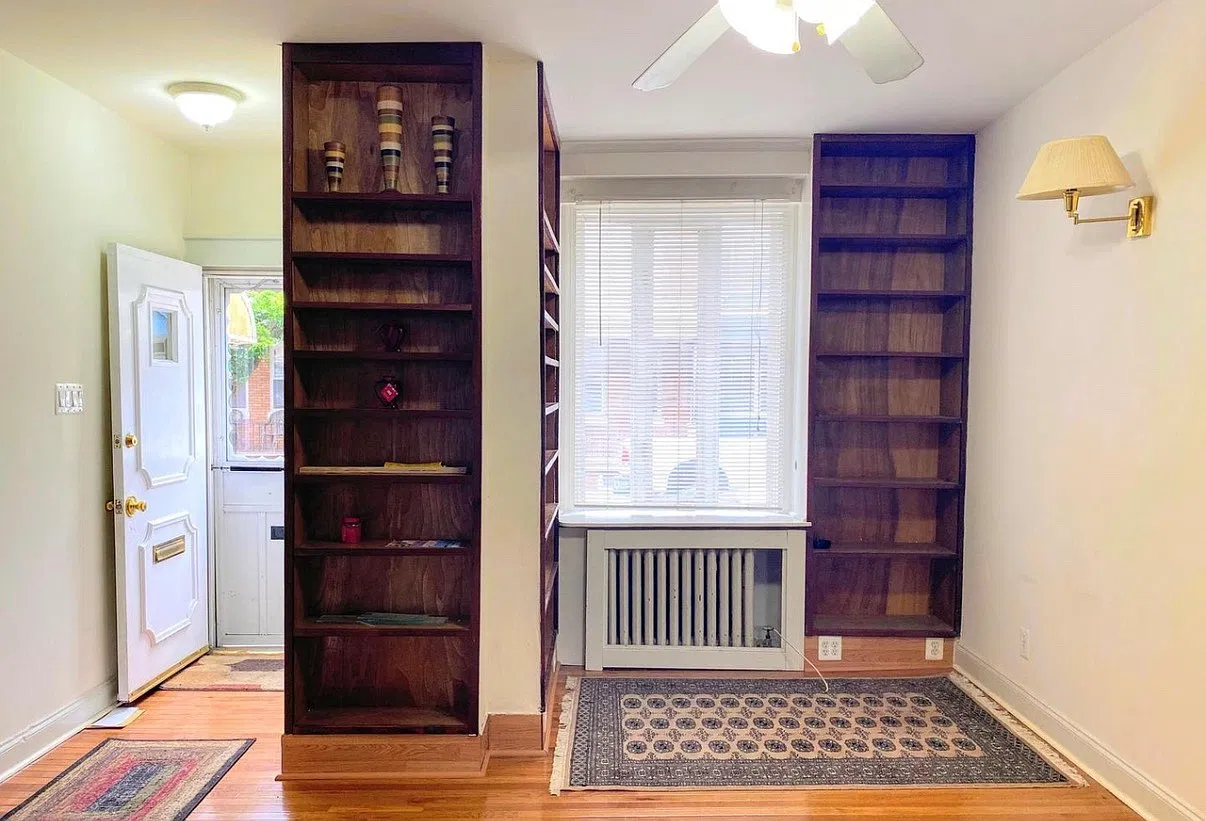 3 bed, 1080 sqft, $1,500 — Photo 2