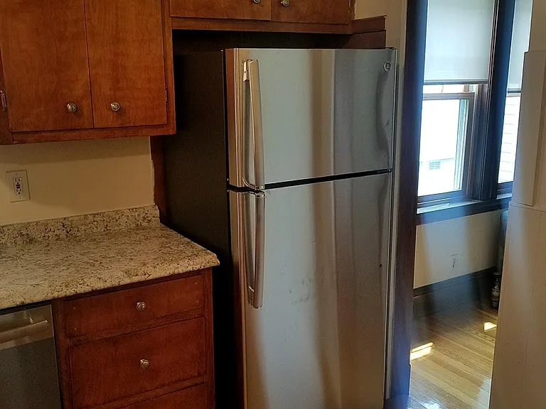 396 Mount Auburn St #396 — Photo 2