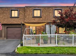 944 Wadsworth Rd #J-3, Medina, OH 44256