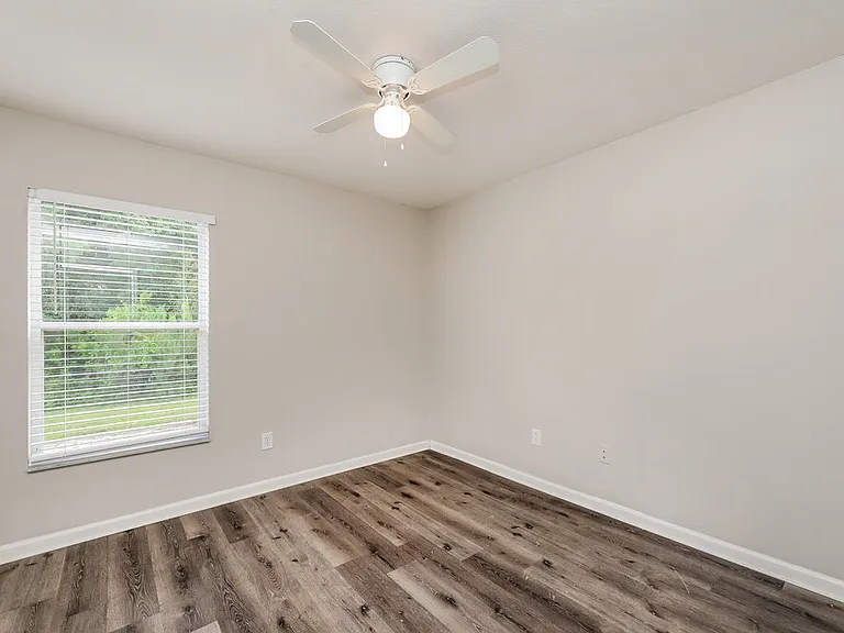 11427 Misty Isle Ln — Photo 12