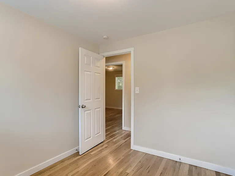 33 158th Pl SE — Photo 13