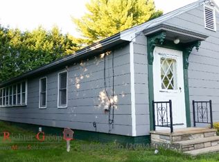 28 Ferry Rd, Saco, ME 04072