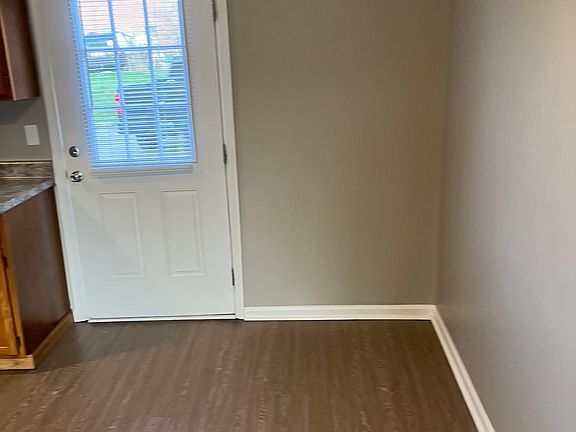 3rd image of 300 McDougal Ave APT 2