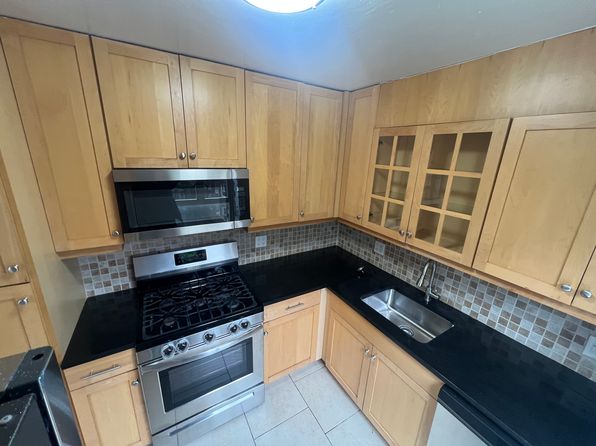 6702D 186th Ln APT 3A