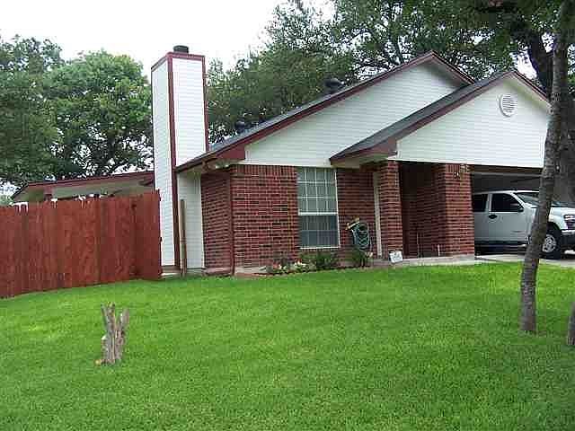 1st image of 4713 Lakeview Dr