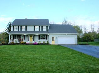 5123 Eastbrooke Pl, Williamsville, NY 14221