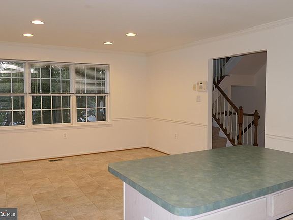 4th image of 6 Lucy Ct Unit 58